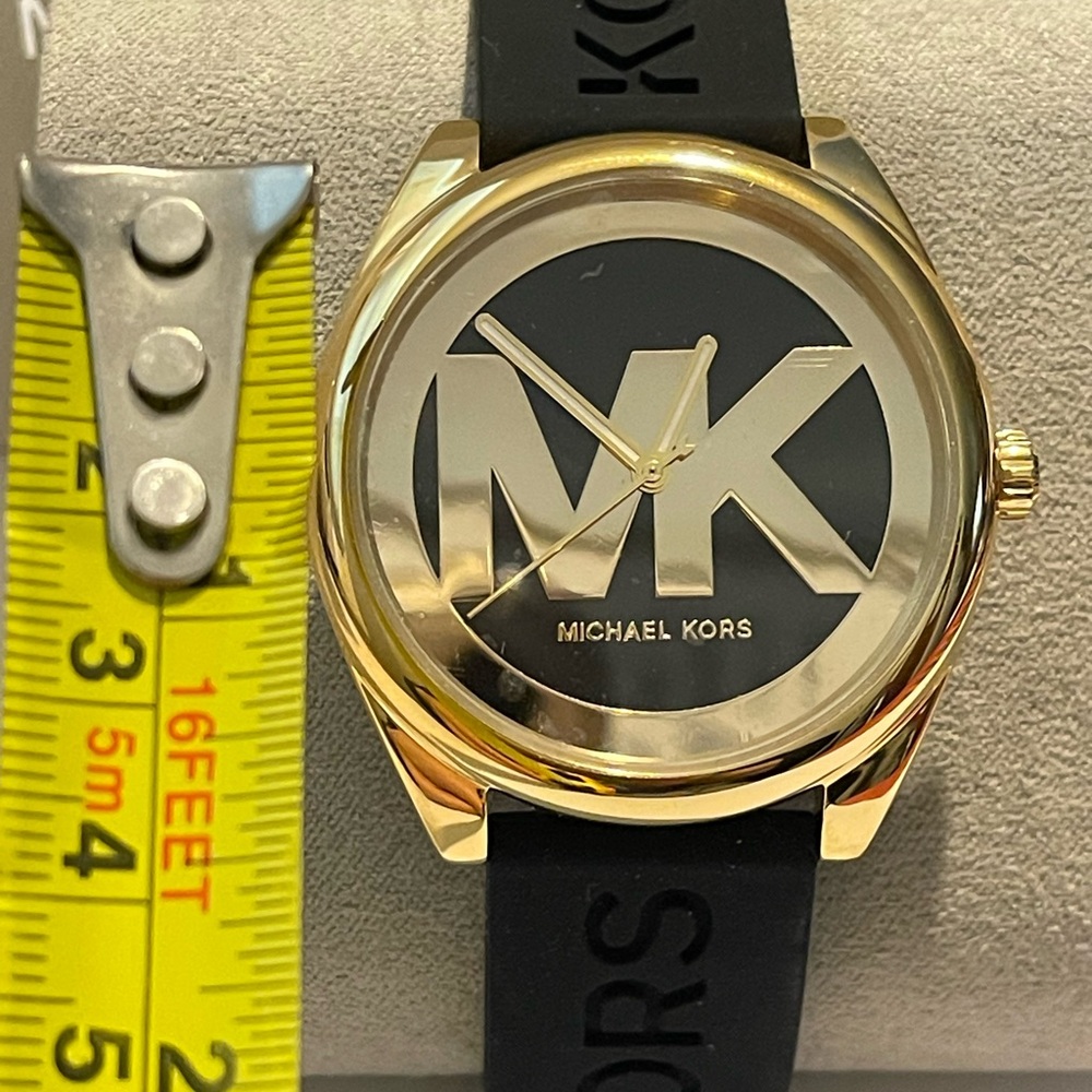 🟢SEND OFFERS🟢🆕🌺MICHAEL KORS JANELLE Watch🌺 - Picture 3 of 14